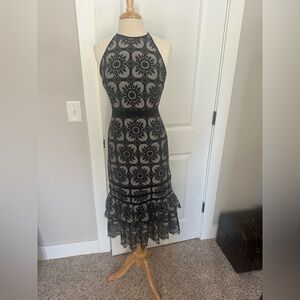 Banana Republic Black lace Floral Midi Dress. Size 6 NWT form fitting lined